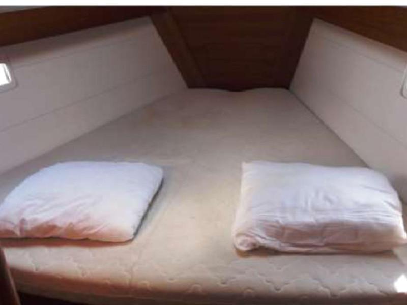 Book yachts online - sailboat - Dufour 410 Grand Large-1 - Balthazar King - rent