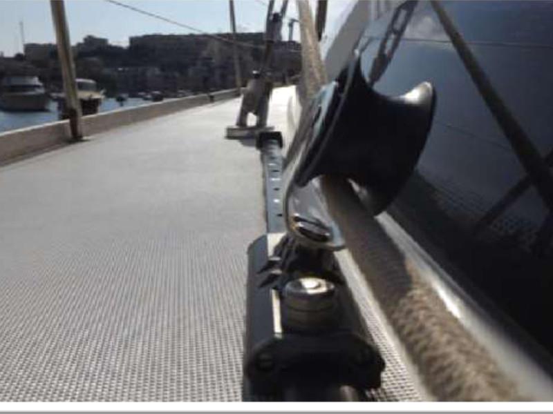 Book yachts online - sailboat - Dufour 410 Grand Large-1 - Balthazar King - rent