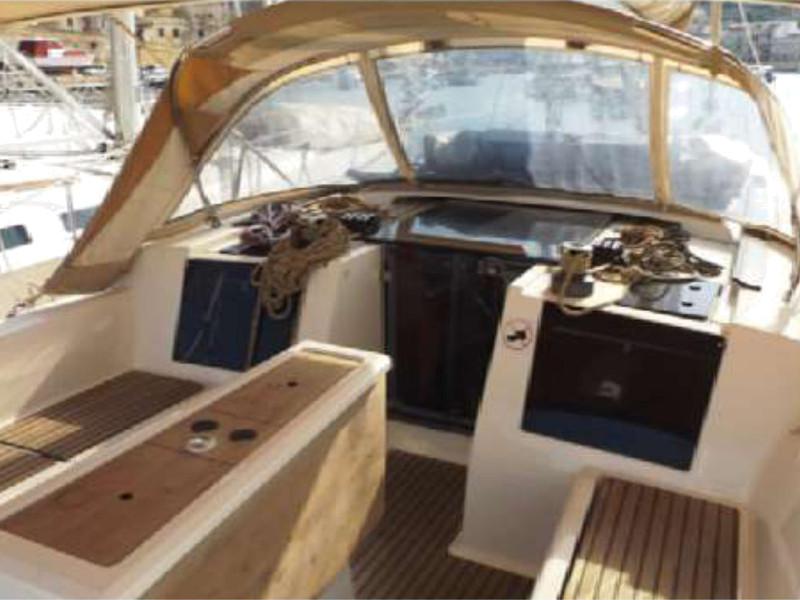 Book yachts online - sailboat - Dufour 410 Grand Large-1 - Balthazar King - rent