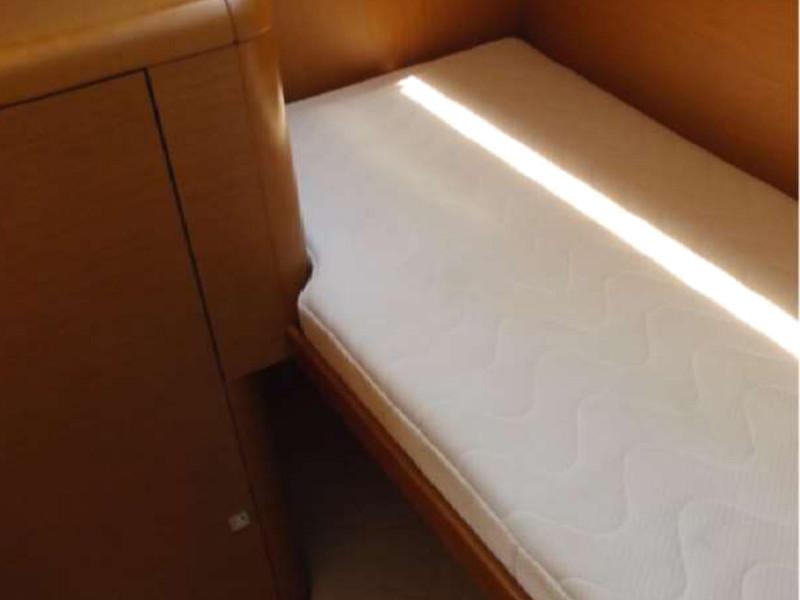 Book yachts online - sailboat - Jeanneau 53 - Big Fella Thanks - rent