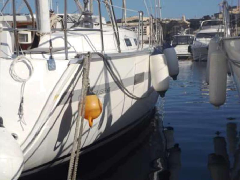 Book yachts online - sailboat - Bavaria Cruiser 45 - Moonmist - rent