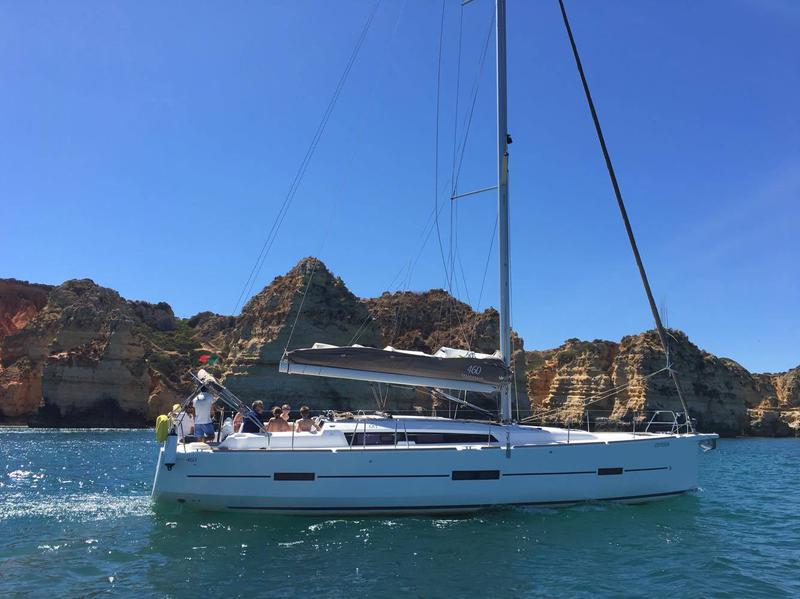 Book yachts online - sailboat - Dufour 460 Grand Large - Odyssea - rent