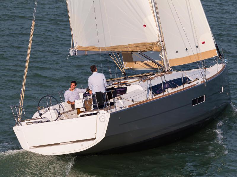 Book yachts online - sailboat - Dufour 382 - Makai - rent