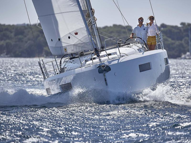 Book yachts online - sailboat - Sun Odyssey 440 - Innovation - rent