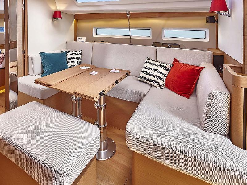 Book yachts online - sailboat - Sun Odyssey 440 - Innovation - rent