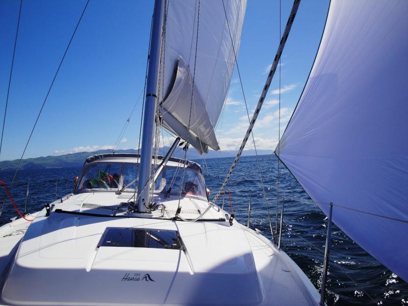 Book yachts online - sailboat - Hanse 385 - Pagode - rent