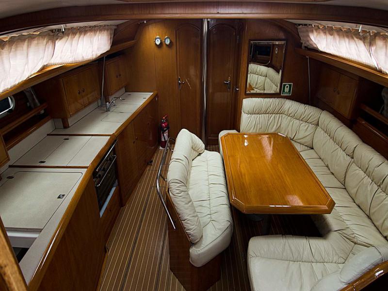 Book yachts online - sailboat - Sun Odyssey 45.2 - Saita (refit 2020) - rent