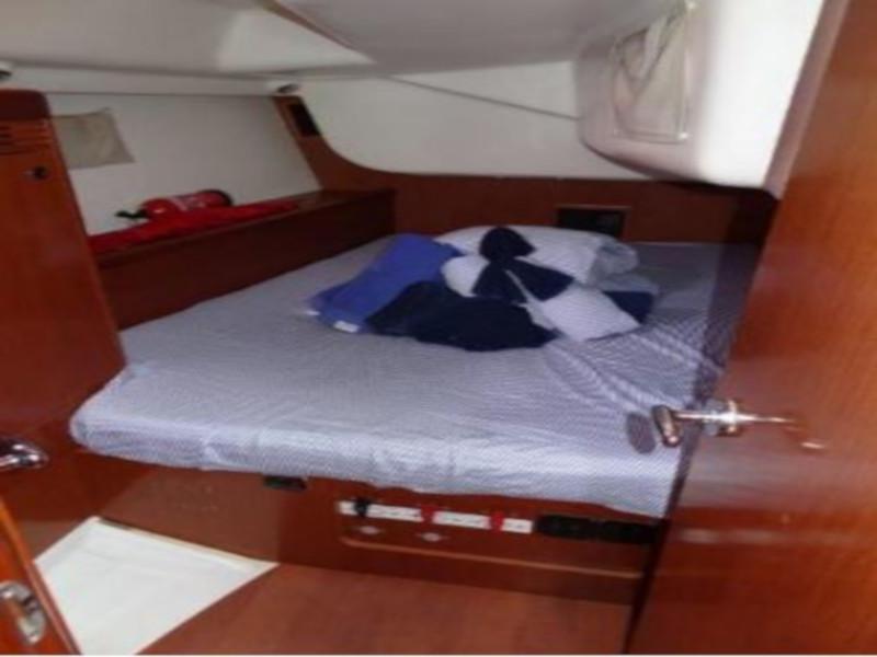 Book yachts online - sailboat - Oceanis 40 - Penelope - rent