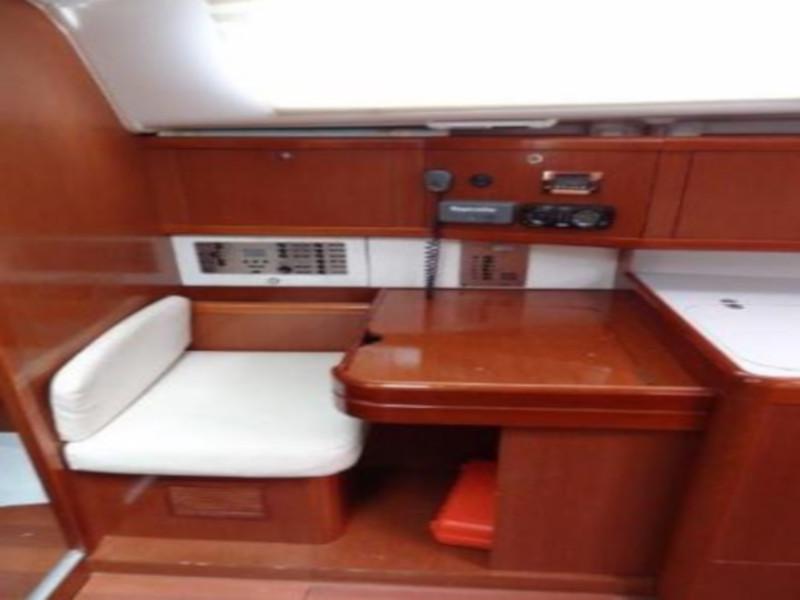 Book yachts online - sailboat - Oceanis 40 - Penelope - rent