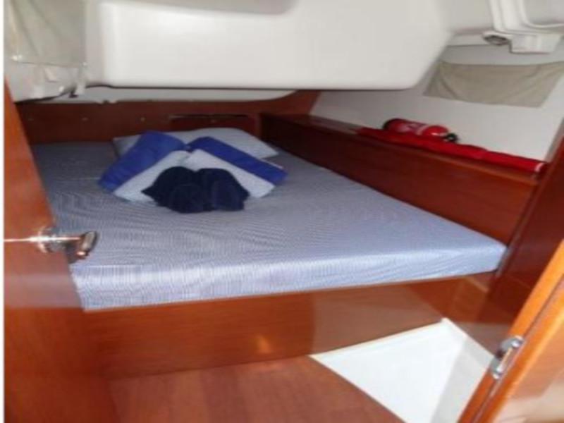 Book yachts online - sailboat - Oceanis 40 - Penelope - rent