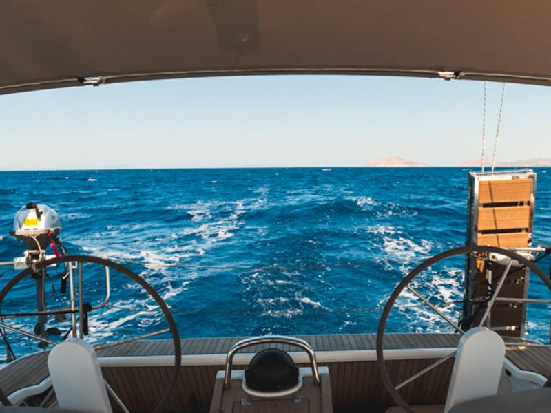 Book yachts online - sailboat - Bavaria 46 Cruiser - Ioli - rent