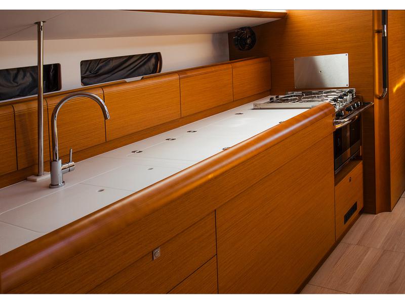 Book yachts online - sailboat - Sun Odyssey 479 - Pacific Gold - rent