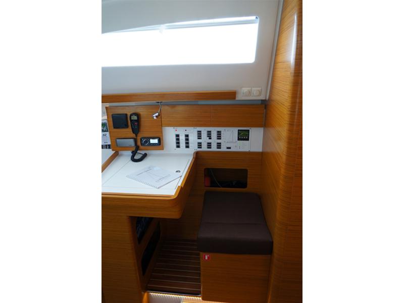 Book yachts online - sailboat - Elan 45 Impression - Thetis - rent