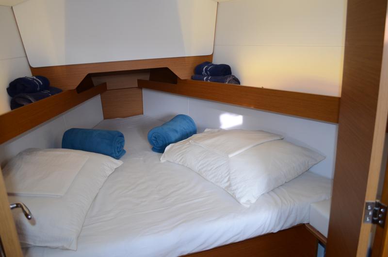 Book yachts online - sailboat - Sun Odyssey 349 - Porto Tolero - rent