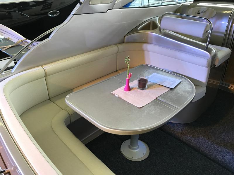 Book yachts online - motorboat - Mirakul 30 Sport - Laura III - rent