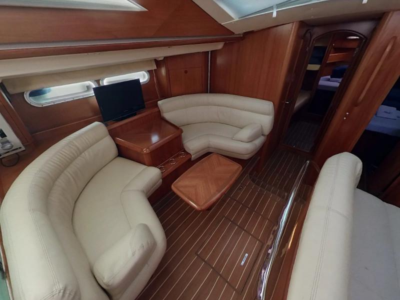 Book yachts online - sailboat - Sun Odyssey 54 DS - MACCHIATO - rent