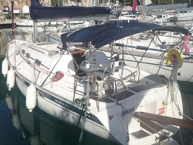 Book yachts online - sailboat - Elan 40 - CRNIKA - rent