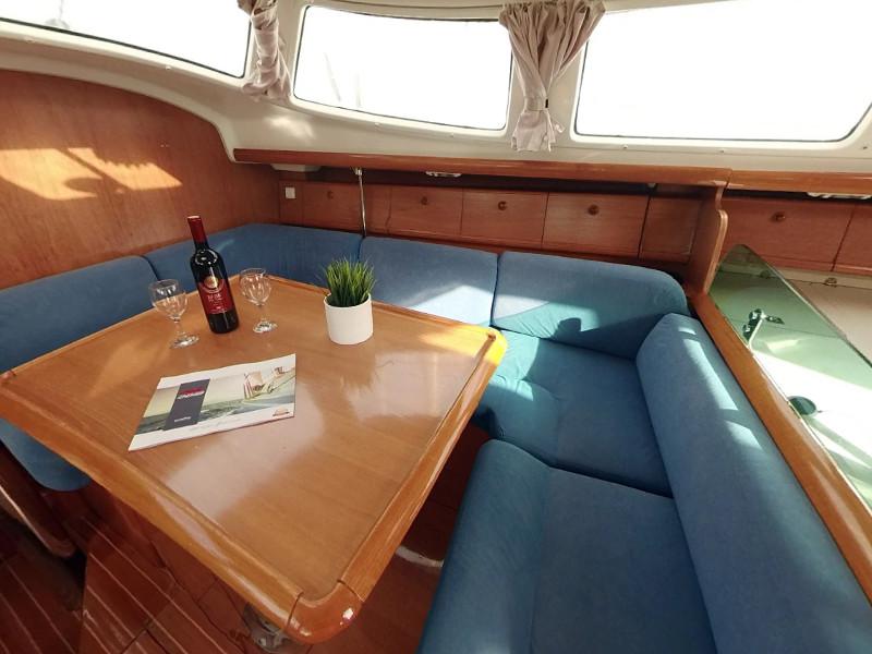 Book yachts online - sailboat - Sun Odyssey 43DS - GABRIJELA II - rent