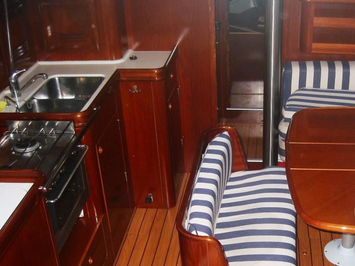 Book yachts online - sailboat - Oceanis 411 - HYPO - rent