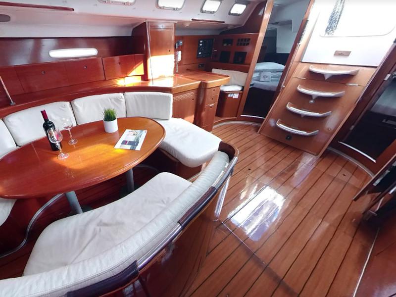 Book yachts online - sailboat - First 47.7 - FIRST CLASS II - rent