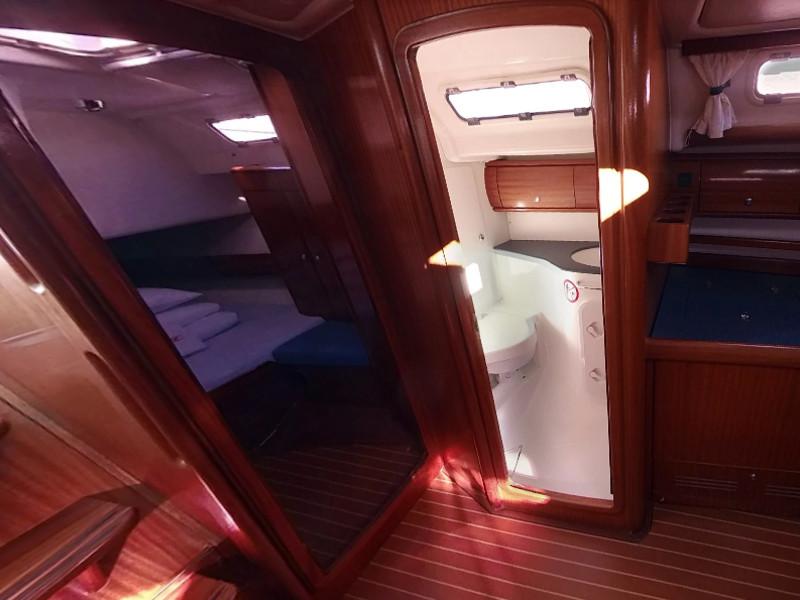 Book yachts online - sailboat - Bavaria 44 - FORTE - rent