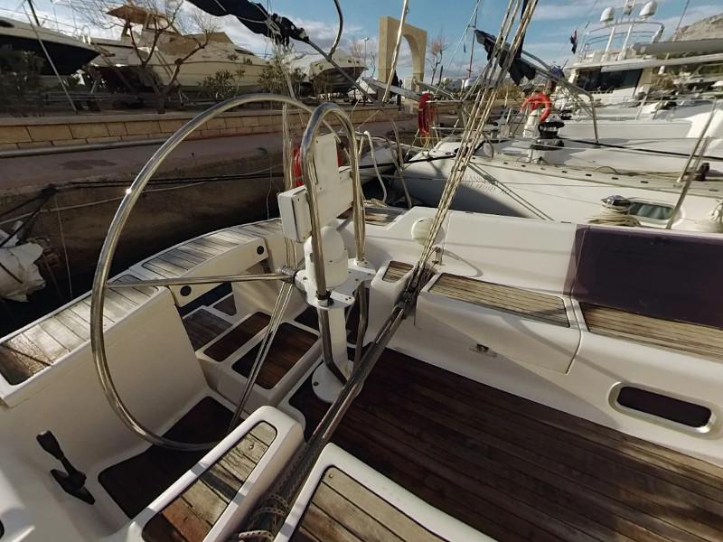 Book yachts online - sailboat - Elan 40 - PLANIKA - rent