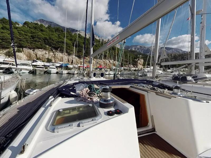 Book yachts online - sailboat - Sun Odyssey 52.2 - JULIANNA - rent
