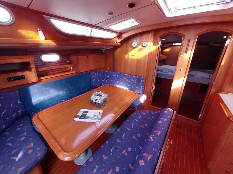 Book yachts online - sailboat - Sun Odyssey 52.2 - JULIANNA - rent