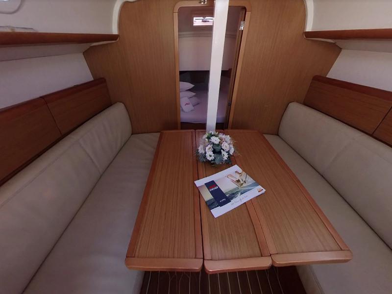 Book yachts online - sailboat - Sun Odyssey 30i - ESPRESSO I - rent