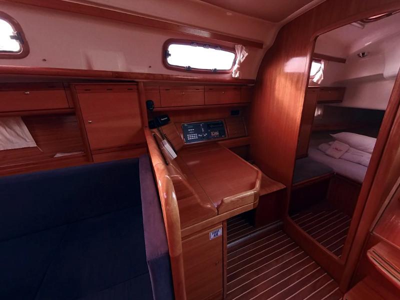 Book yachts online - sailboat - Bavaria 39 Cruiser - RO-LU - rent