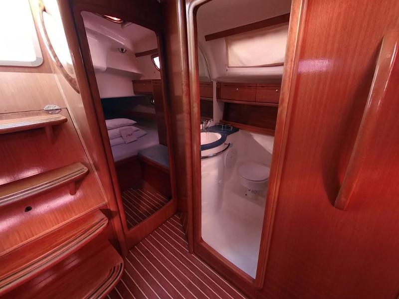 Book yachts online - sailboat - Bavaria 39 Cruiser - RO-LU - rent