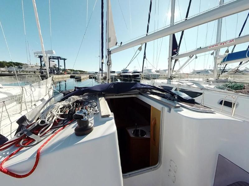 Book yachts online - sailboat - Sun Odyssey 30i - ESPRESSO II - rent