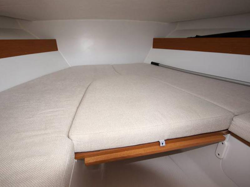 Book yachts online - motorboat - Jeanneau Cap Camarat 5.5WA S2 - Cap Camarat 5.5WA _2 - rent