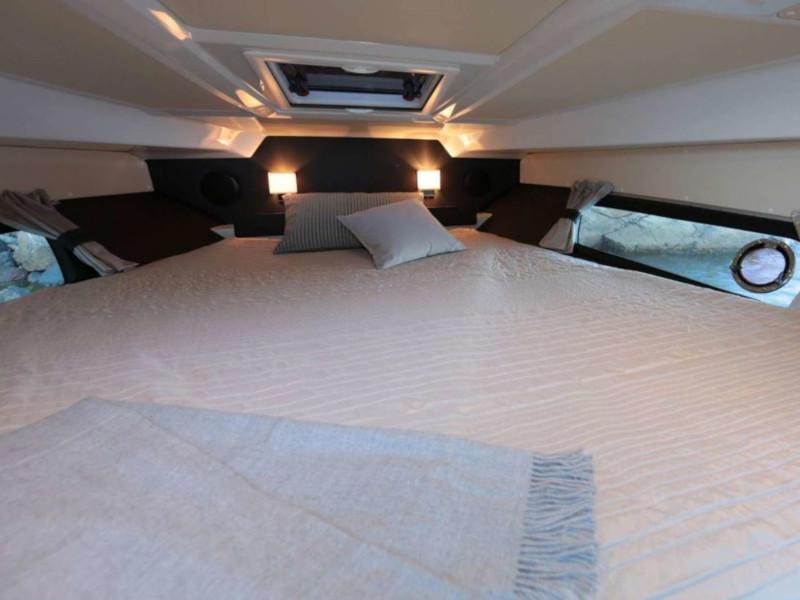 Book yachts online - motorboat - Grandezza 28 0C - BASILEIA 2 - rent