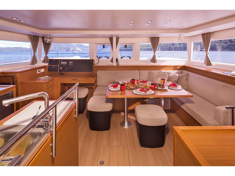 Book yachts online - catamaran - Lagoon 450 - Siddhartha | A/C generator watermaker - rent