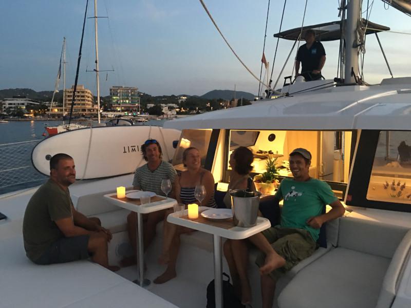 Book yachts online - catamaran - Bali 4.0 - DAENERYS - rent