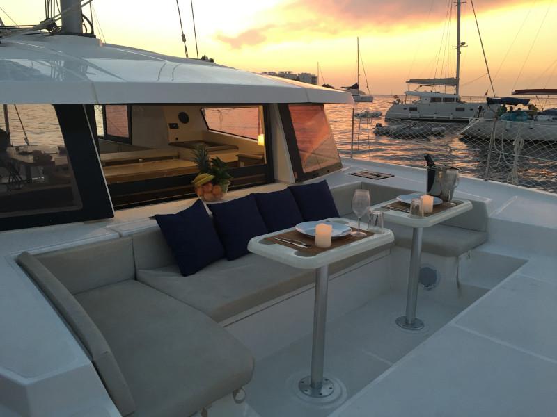 Book yachts online - catamaran - Bali 4.0 - DAENERYS - rent
