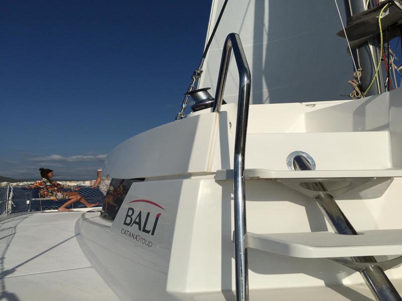 Book yachts online - catamaran - Bali 4.0 - DAENERYS - rent