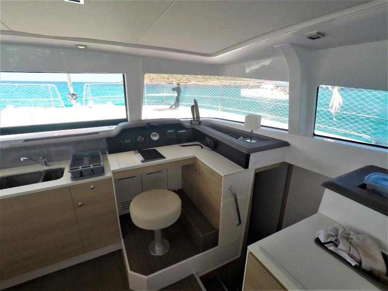 Book yachts online - catamaran - Bali 4.0 - DAENERYS - rent