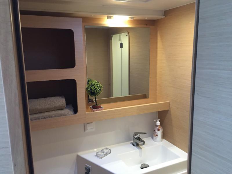 Book yachts online - catamaran - Lagoon 42 - Aero - rent