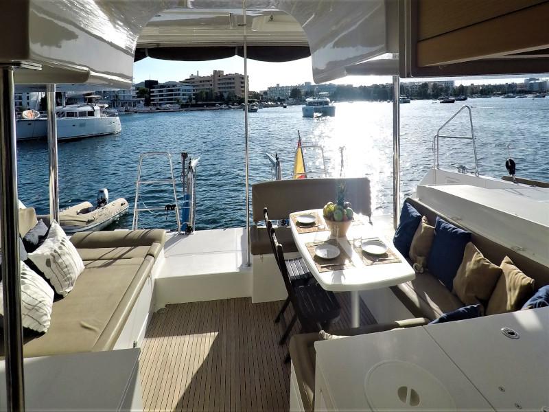 Book yachts online - catamaran - Lagoon 450 - Allegra - rent