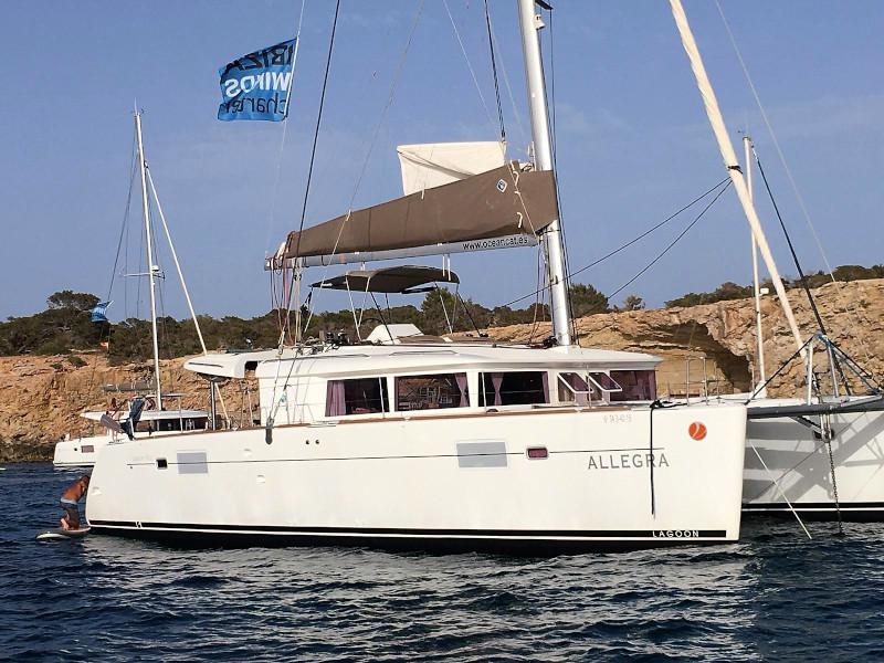 Book yachts online - catamaran - Lagoon 450 - Allegra - rent