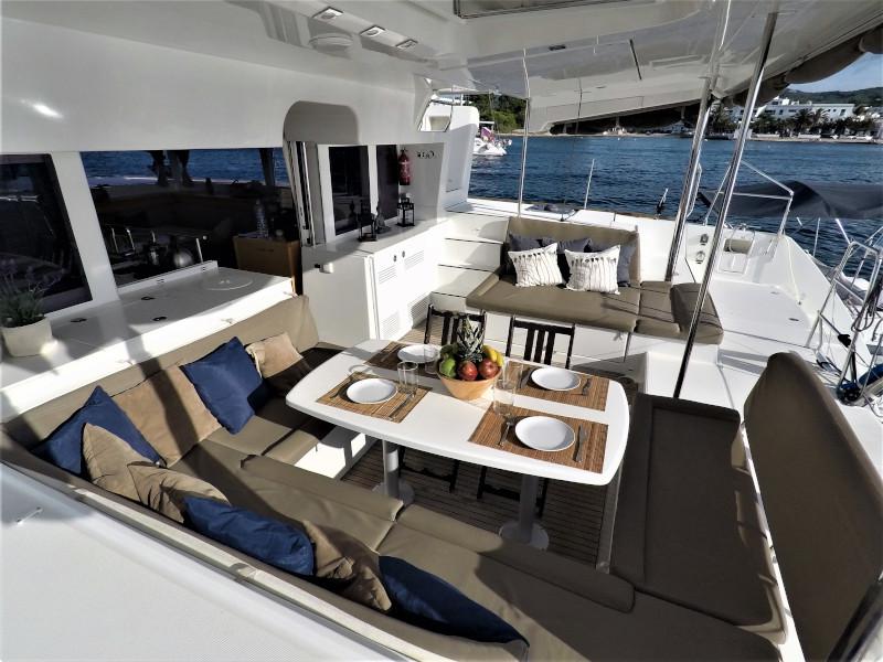 Book yachts online - catamaran - Lagoon 450 - Allegra - rent