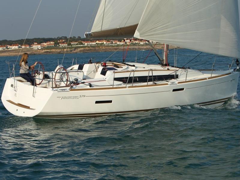 Book yachts online - sailboat - Sun Odyssey 379 - Erin - rent