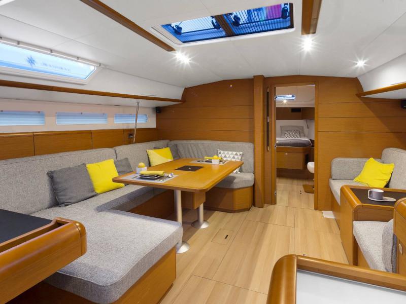Book yachts online - sailboat - Sun Odyssey 519 - Alboran Grappa (Majorca) - rent