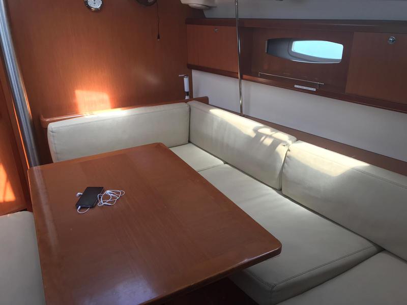 Book yachts online - sailboat - Oceanis 43-3 - Alboran XXX Cubalibre (Las Galletas) - rent