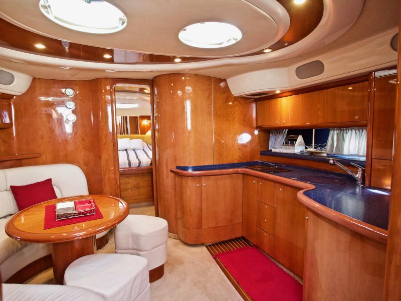 Book yachts online - motorboat - Cranchi Mediterranee 50 HT - Magia - rent