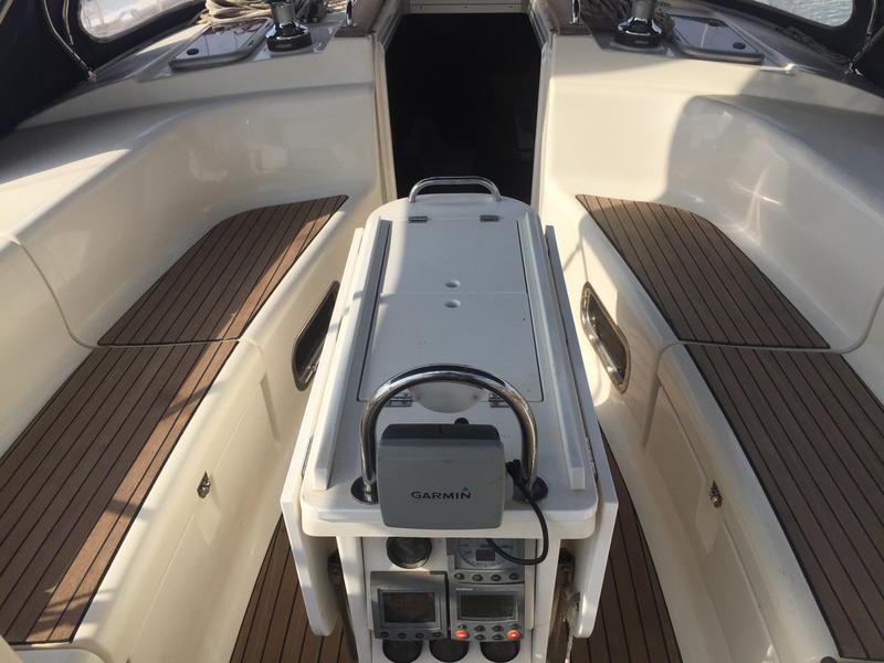 Book yachts online - sailboat - Bavaria 44 -    - rent