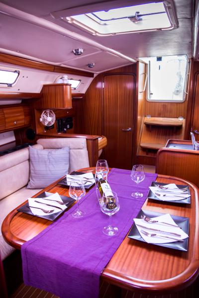 Book yachts online - sailboat - Bavaria 36 - KONSTANTINOS  - rent