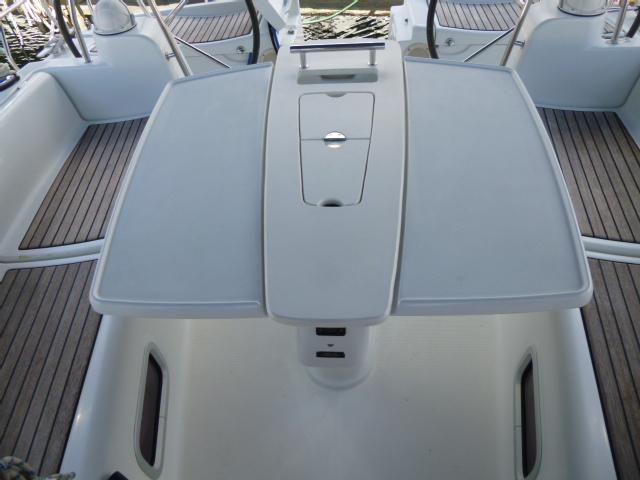 Book yachts online - sailboat - Oceanis 43 - TIAMO  - rent